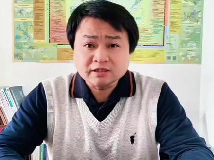 教育部发布20条严禁清单 今天最大的新闻:和家长学生息息相关。清单为中小学划出办学红线,核心是减负、公平、守底线。我给大家分类总结为五点。一句话总结:给教育“去功利化”,让学生健康成长、教育回归育人本质#教育部 #20条负面清单 #中小学 #减负 #红线