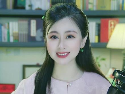 采菊东篱下,悠然见南山 希望我们都能活出自己的节奏,找到心流时光,和自己待在一起。#诗词 #治愈 #诗词治愈 #情绪管理