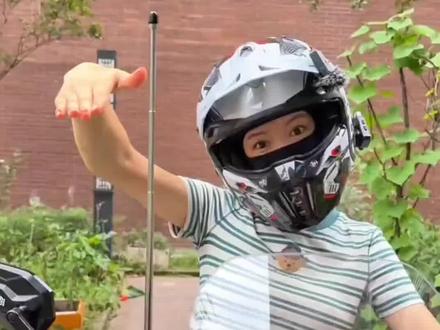 防风筝线切割器,春夏保命神器,长短可伸缩 可折叠 固定在车把 横杆上#防风筝线切割器 #风筝线很危险 #摩托车实用装备 #豪爵adx125 #光阳racingh150