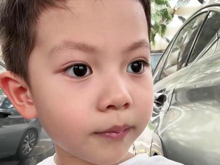 接小咪咕放学~ #萌娃 #上幼儿园的小朋友 #小咪咕