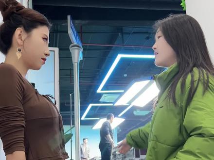 有人说,几千的杆儿和公杆没区别,就是看谁在用它…#台球 #体育 #台球是一种生活