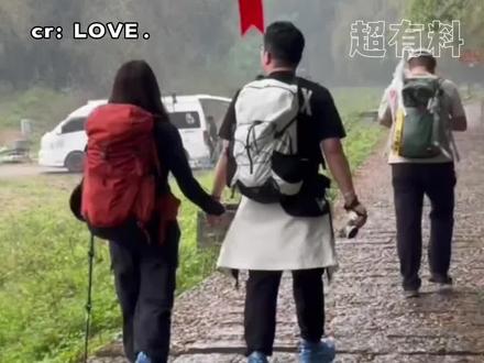 终于知道明明是一块出门,为什么我玩一天步数比别人多了!#搞笑 #步数 #万万没想到 #闺蜜 #旅游