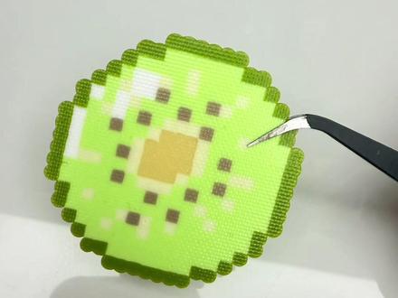 小熨斗烫豆过程
#拼豆教程 #拼豆豆手工 #拼豆diy手工