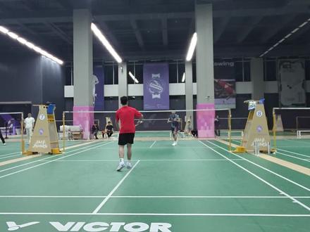 今天出炉: 郑思维VS周天成 11分周天王让5分#羽毛球 #郑思维 #周天成