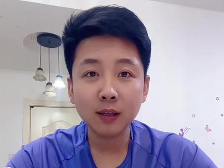 #热门话题 #全马4小时 #马拉松 全马跑4小时是什么水平呢?