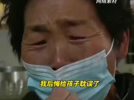 河南两岁男童把去渍膏当奶喝,奶奶心急灌水造成肠胃被腐蚀大出血。(齐鲁晚报)
