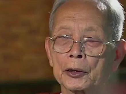 “世界球王”李惠堂:带领中国足球队横扫亚洲,用双脚踢出民族尊严#历史故事 #历史 #历史影像 #中国足球