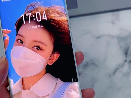 系统自带的壁纸,自己设置吧!#魅族