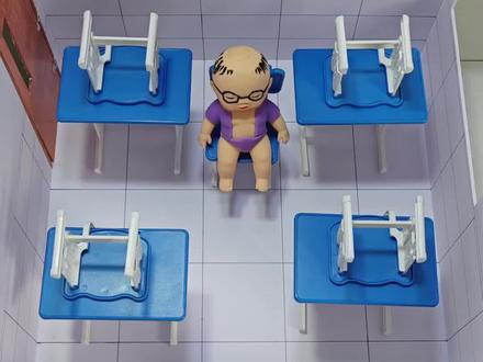 监考老师不称职怎么办?(3)#丑娃娃 #解压 #猎奇 #抽象 #哈哈哈娱乐一下😂😂😂