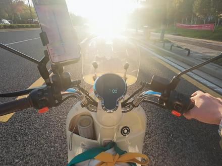 骑行挑战 长沙至津市230KM 第二话:逃离河西 骑的雅迪摩登绽放70电动车,加装了锂电,快充,就是爱自由#长途骑行 #电动骑行vlog #运动相机 #骑行 #摩旅