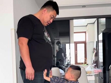 不让我走 #娥家班 #娥哥家41弟 #娥哥家41姨夫 #娥哥的兄弟们 #娥哥我要跟你玩儿 @娥哥 @娥嫂 @娥哥家41弟