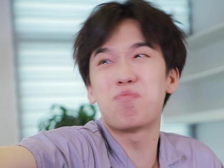 你们打出“yyds”也是跟我一样吗?@小炮仗 永远的神!#要低调#网红#yyds到底是什么意思