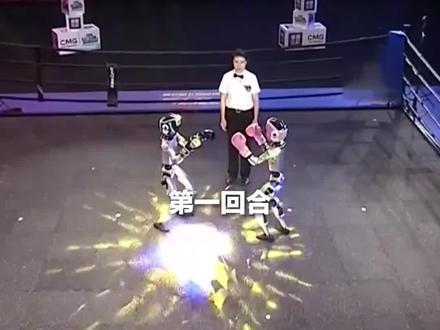 拳拳到铁!近日,全球首场人形机器人格斗大赛在杭州高燃开打!此前,在第21届文博会上,众擎机器人自由格斗赛之“机甲拳王”官宣将于今年12月在深圳举办。