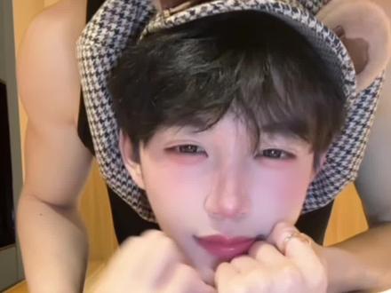 小0和美女们学一下谢谢
#小狗眼 #妆教