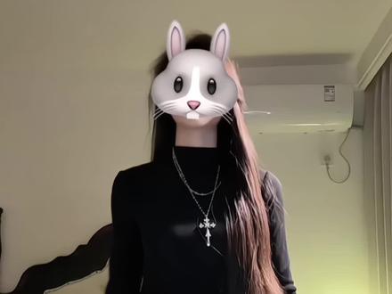 小狗挂件上线😸#乐迪摇 #卡点舞 #舞蹈教程 #一学就会系列 #抖音热门舞蹈挑战 @DOU+小助手 @抖音小助手