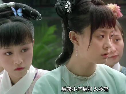 甄嬛意外发现妃子流产秘密,故意装病逃避侍寝。 #回忆经典 #甄嬛传