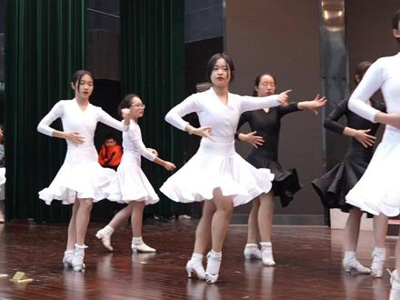 你的寒假作业是什么?来看株洲市二中初中部最美寒假作业展!#直播株洲