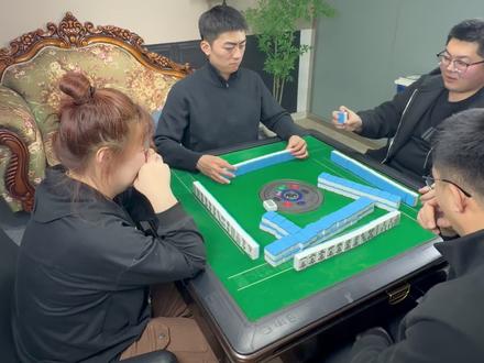 你们还知道哪些关于地名的歌曲,评论区聊一下#麻将游戏 #麻将搞笑 #歌词麻将 #解锁麻将新玩法 #聚会就该这么玩 @抖音小助手 @DOU+小助手