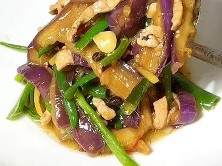 炒肉丝怎么炒才好 a4b9a5e352e84ab91cb473a7d3e40eec~tplv-dy-resize-origshort-autoq-75:330.jpeg?x-expires=2013386400&x-signature=xlIh3zxKGb0cm%2BmnHlhCyj51Glg%3D&from=3213915784&s=PackSourceEnum_AWEME_DETAIL&se=false&sc=cover&biz_tag=pcweb_cover&l=2023102310121952F0AC7E84425BA83B6D