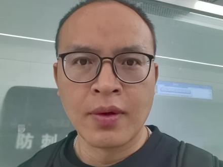 现在plus基本上就是日抛了,自己做个z转站自己用。感觉还能够坚持一个星期吧,还是得买官方pro号。但我用的量太多了,一个20倍的pro要1300起步,担心到时候直接被封了,有没有用过的说一下。#codex #token #词元 #token是什么意思 #chatgpt