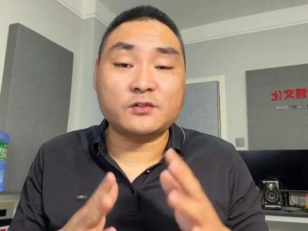 野路子出身做音乐
和专业出身做音乐有什么区别?#一本正经说真话