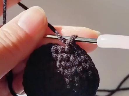 钩织企鹅🐧换线过程分享 1#钩织教程 #毛线钩织