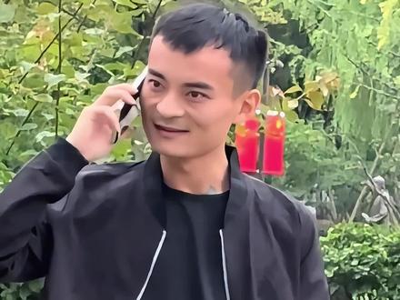 赛博人物志第118期,气质哥#人物志 #气质哥 #抽象