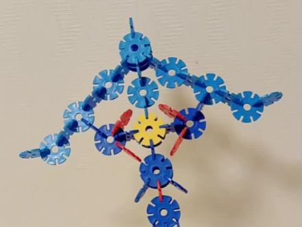 泽塔枪弓拼搭教程,小朋友们看了都会拼!#泽塔奥特曼 #奥特曼 #雪花片 #动手动脑 #儿童玩具