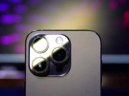 #数码科技 #iphone系列 iPhone右上角的小绿/橙点都表示啥意思?看完涨姿势了