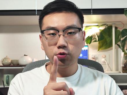 图表不需手动做,钉钉多维表格一键生成 💻 钉钉多维表格(钉钉AI表格)可以把之前杂乱的 Excel 表格,自动整理、自动分类、自动打标签,最后还生成了一个可视化仪表盘,全程几乎不用我动手!!
原始数据是我小红书后台笔记数据,密密麻麻的数字看得人头大。
🚀 使用钉钉多维表格的【AI表格助理】,我直接一句话告诉它需求,比如“按月份分类、点赞超100的打爆文标签”,它就能自动帮我整理出新的表格视图,超清晰!!
整理出爆文后,还能用【字段Agent功能】,把爆文选题总结出来,再自动帮我续写成新的脚本。这样就能持续产出内容,不怕断更。
最后,点一下【仪表盘】,AI会自动生成各种图表,点赞排行、流量趋势、爆文比例统统都有,还能随时切换图表样式。
钉钉多维表格,真的让我体验到什么叫“一句话就能做好数据分析”。
🔥 免米、好用、零基础就能上手。强烈推荐你试试!
#钉钉 #钉钉AI表格 #钉钉AI助理 #多维表格 #钉钉多维表格