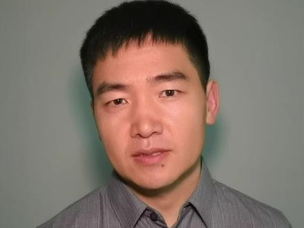 我对工作生理性厌恶了,究竟要不要辞职? 一想到上班就身心抵触?“生理性厌恶”可能是内心的重要信号。今天跟你分析两种痛,并给你3个可立刻上手的小练习,帮你从情绪中抽离,看清是该“突围”还是“深耕”。你的职业选择,不应出于恐惧,而应源于清醒。#职业倦怠 #打工人 #成长思考 #辞职