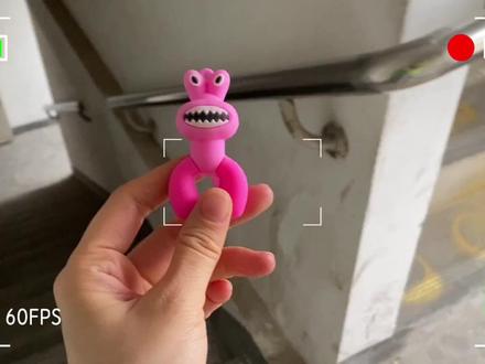 捏捏乐里有“钻石火烈鸟”!大鸟还会生小鸟,一剪刀下去竟爆浆了