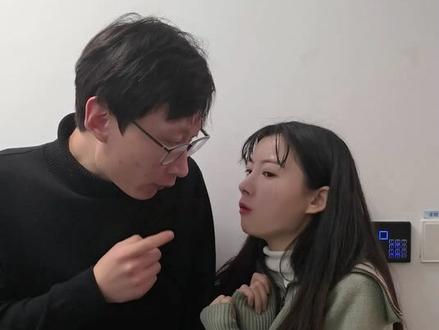 哈哈哈笑死我了,这就是00后爱看的吗!#办公室搞笑 #结尾亮了 #被好果果洗脑了