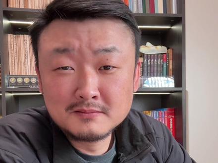 “蓝战非作案人”写小作文辟谣案情? #黑袍律师 #蓝战非 #抢劫