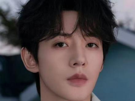 碰瓷明星神图挑战 #男生化妆前后差异有多大 #别眨眼 #王安宇