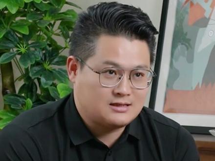 “以亚运为窗,展示城市风采”,杭州再一次站在国际舞台上,这场盛会不仅仅是一场体育赛事,更是一次城市的全面升级和文化传播,彰显了杭州的实力与魅力。#亚运会 #杭州亚运会 #好体能赢未来 #好体能助亚运 #趣玩学吧
