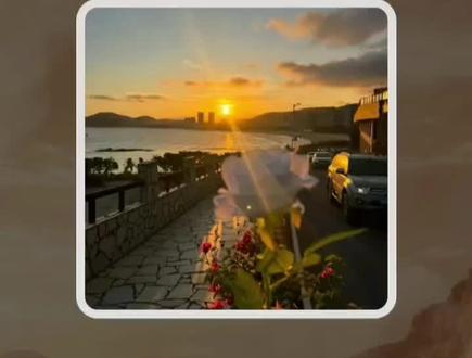 #老舅 #我和春天有个约会 #老歌回顾
最近在看郭京飞的电视剧《老舅》,这是里面唱到的一首歌,果然,配了剧情的歌更能让听者产生共鸣,让歌具象化,歌曲又让剧情更有冲击力。