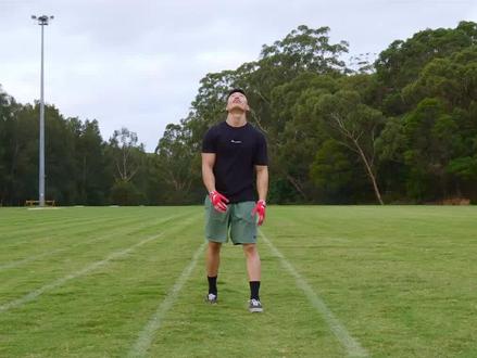 我最爱的橄榄球,全新设计专项训练动作,蹦起来告诉我效果如何#减脂打卡 #hiit