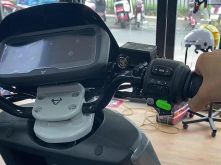 小牛电动全新升级NQI动力版2022款#智能电动车 #小牛电动车 #让骑行成为一种生活 #绿色出行低碳又环保