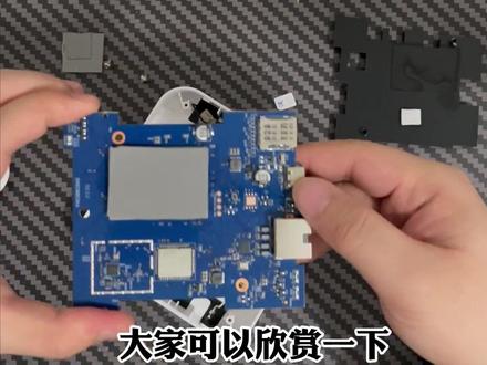 拆解 最近很多人想看拆解鲲鹏无限c2000pro。它来了#鲲鹏无限 #5G路由器 #性价比超级高 #高性价比