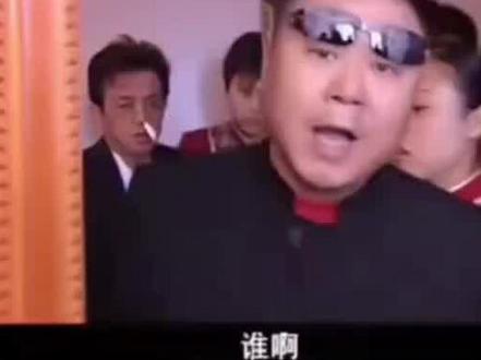 玉芬为什么突然火了……
玉芬啊玉芬,你让彪哥好伤心,你很狠的把我撂倒,撂倒在红尘”成为了流行的网络用语。