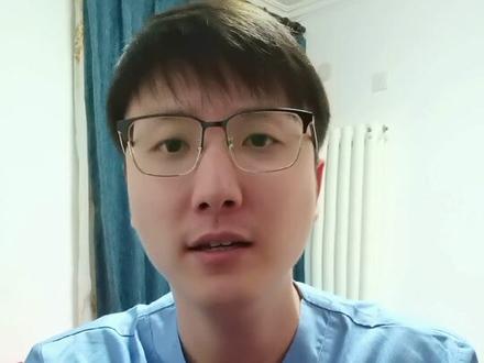 发生心绞痛、心梗时一定要记住不要乱动,一切消耗体力活动都是危险的,应采取半躺或者坐下姿势休息。 #心梗如何自救和救人 #心梗救治日