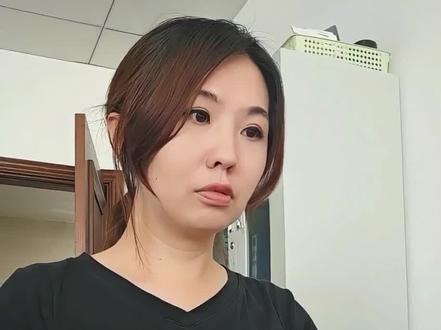 十秒教会你在表格里添加能打勾的方框 #excel操作技巧 #干货分享 #小白学习excel #创作者中心 #创作灵感