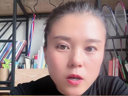 5分钟讲解完成《水浒传》,家里有娃娃的,快点收藏起来!
《水浒传》思维导图#读书#四大名著#水浒传
/ \
背景:北宋末年太腐败 结构:好汉个人秀 → 聚义梁山 → 招安 → 毁灭
| |
核心:官逼民反! 高潮:三打祝家庄等... 但招安是转折!
| |
人物天团: 主题升华:
宋江 - 纠结老大 (忠义矛盾) 1. 反抗必然但局限 (没先进思想)
李逵 - 莽忠坦克 2. 个人难撼体制
武松 - 复仇硬汉 3. 忠义悖论酿悲剧
鲁达 - 粗中有细真佛系 —> 爽文外衣,悲剧内核!
林冲 - 忍无可忍代言人
吴用 - 点子王军师
高俅 - 头号大反派#原创视频 @抖音创作小助手 #读书