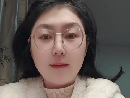 四年级下册语文第二单元《快乐读书吧》 四年级下册语文第二单元《快乐读书吧》必读书目#四年级下册语文 #四年级下册语文第二单元 #四年级下册快乐读书吧 #学霸秘籍 #家长课堂@抖音小助手 @DOU+小助手