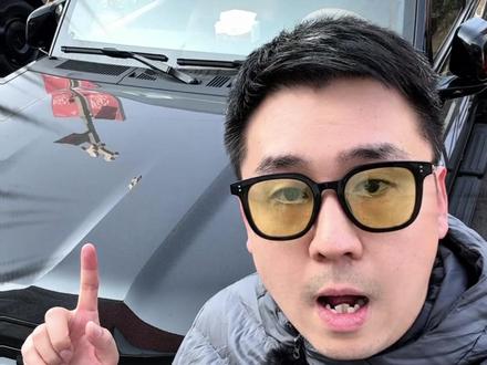 硬派SUV卷王来了!iCAR V27智能车机太懂年轻人,8295芯片+MRC悬挂简直杀疯了!#iCARV27 #硬派SUV卷王 #智能车机 #8295芯片 #南京探店