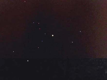 这是天文学家拍摄的银河系中心画面!银心黑洞,就隐藏在这里 #黑洞 #银河系