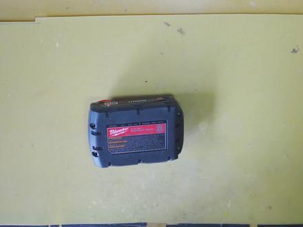 充电工具18V锂电池故障不充电维修教学 其实就是内部电芯失衡导致 维修非常简单 一招教你搞定#米沃奇M18锂电池维修#米沃奇电动工具维修#米沃奇18V锂电池维修教程#充电工具锂电池维修教学