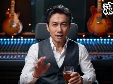 零基础普通人,不用乐理、不用乐器,也能做原创音乐变现! 一条视频描述全链过程!全程教会大家零基础用官方工具做原创音乐、正规发行赚版税💰电脑端搜索「妙响」即可解锁完整创作、精编、发行全部功能。不懂AI做歌、变现的问题,评论区留言。
#妙响 #妙响AI音乐创作 #AI音乐变现 #零基础学做音乐