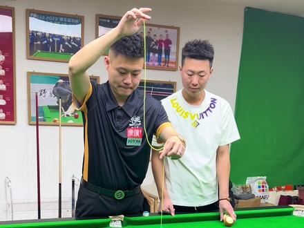 张堃鹏悠悠球解锁新玩法了哈哈哈#张堃鹏悠悠球 @乔氏台球🎱张堃鹏